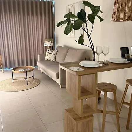 Reina Victoria Velazquez Apartment Alicante Exterior photo